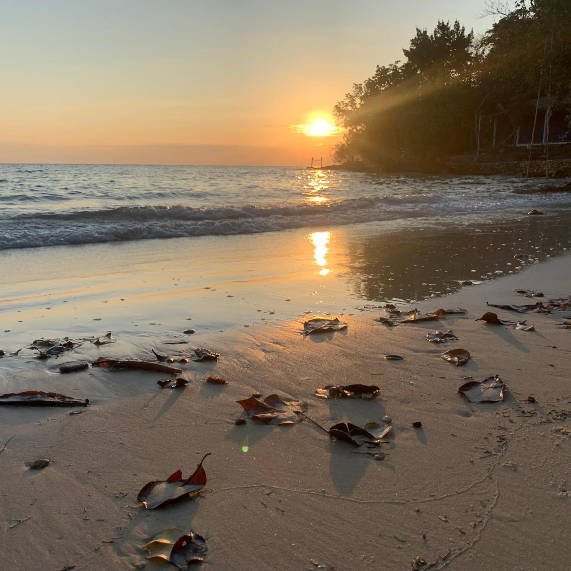 ลุงดำฮัทบีช Ξενοδοχείο Koh Samet Εξωτερικό φωτογραφία