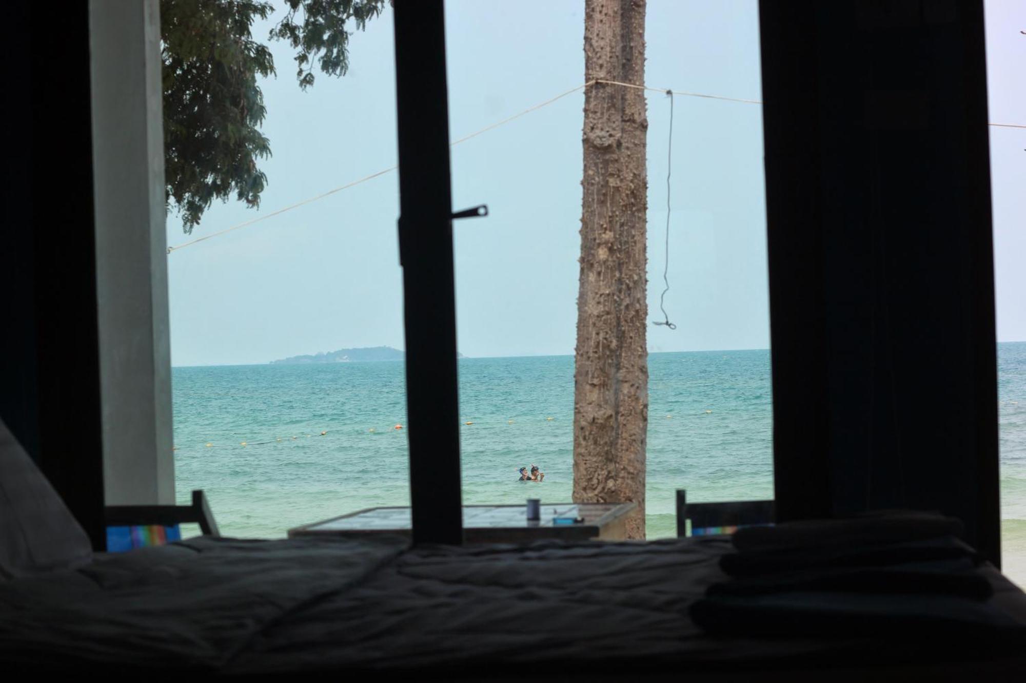 ลุงดำฮัทบีช Ξενοδοχείο Koh Samet Δωμάτιο φωτογραφία